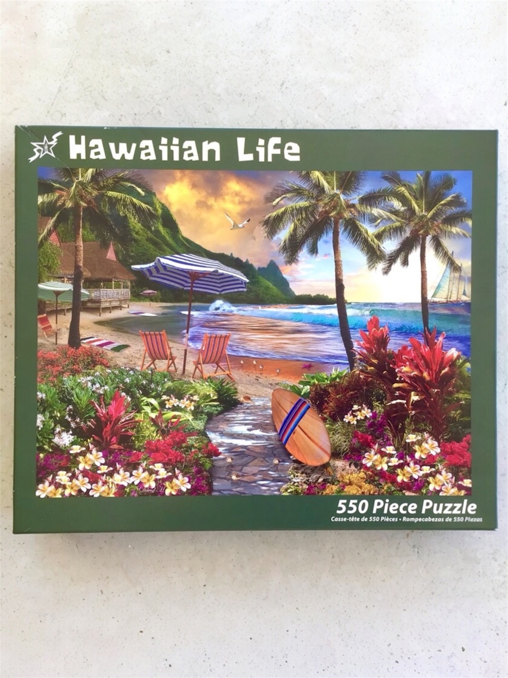 Vermont Christmas Company Puzzle 550 Pieces COMPLETE Hawaiian Life Beach Scene